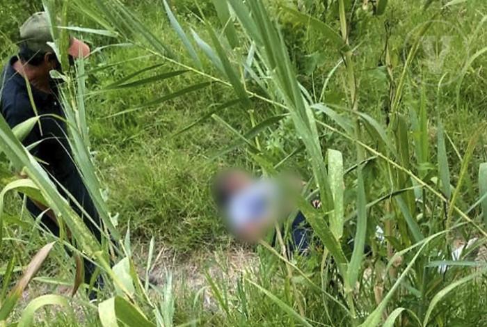 Mujer es atacada por una jauría de perros en la colonia El Arenal de Uruapan