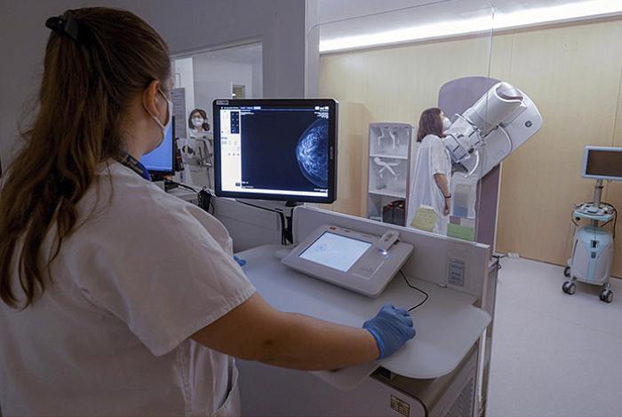 Mujeres esperan hasta 8 meses por un diagnóstico de cáncer de mama en México