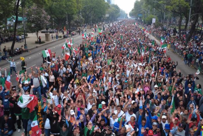 Mundial 2026: CDMX logra Récord Guinness con Ola Más Grande del Mundo