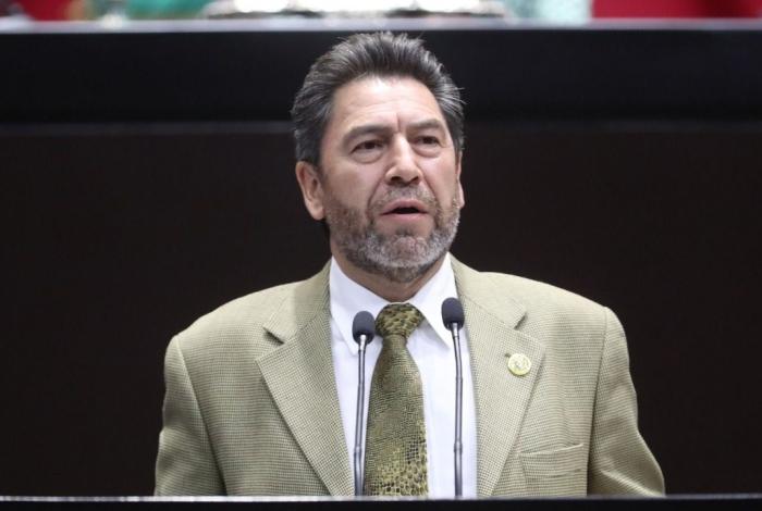 Necesario, incluir en programas y planes de estudio el fomento y promoción de valores éticos y sociales