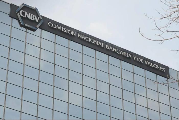 Ángel Cabrera dirigirá la CNBV en medio de controversias