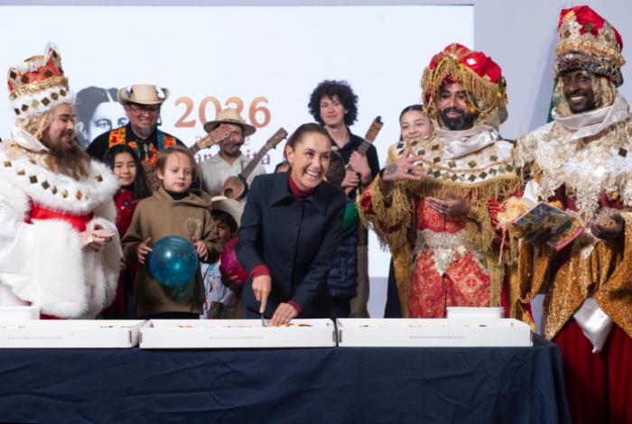 Niños y Niñas acuden a la mañanera y expresan inquietudes a Claudia Sheinbaum, en Día de Reyes