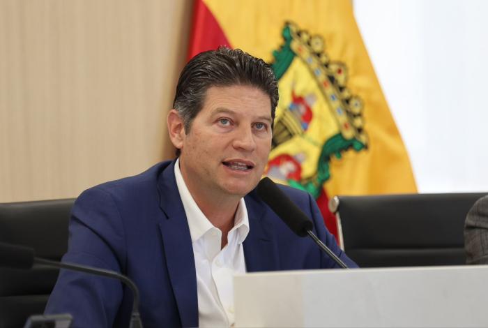 No justifica actuar de padre de familia, pero ‘que molesten a tus hijos por supuesto que te enoja’: Alfonso