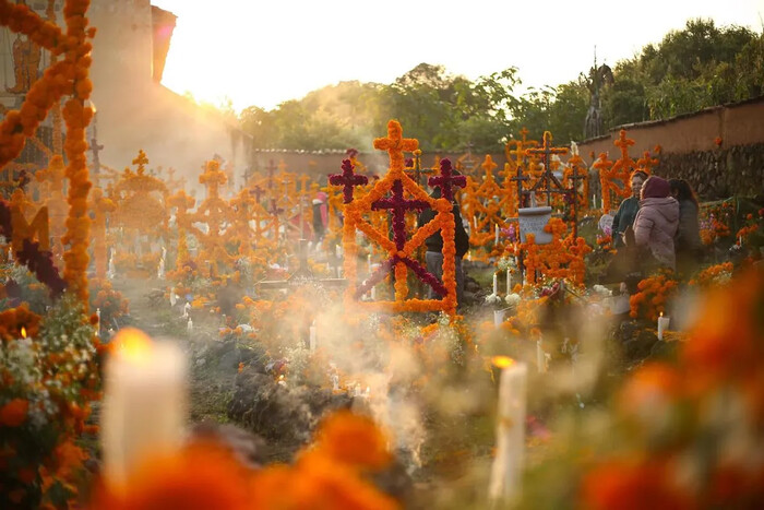 Noche de Muertos triunfa en España; otorgan galardón “Excelencias Turísticas”