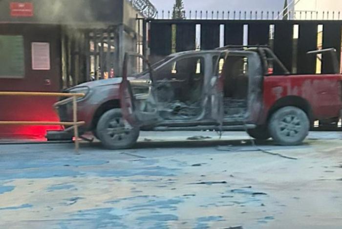 Normalistas se burlan de ciudadanos que les piden educación y respeto