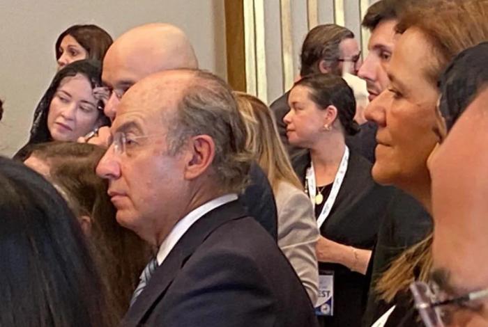 Noroña arremete en contra de Felipe Calderón, tras coincidir en audiencia papal con el Papa León XIV