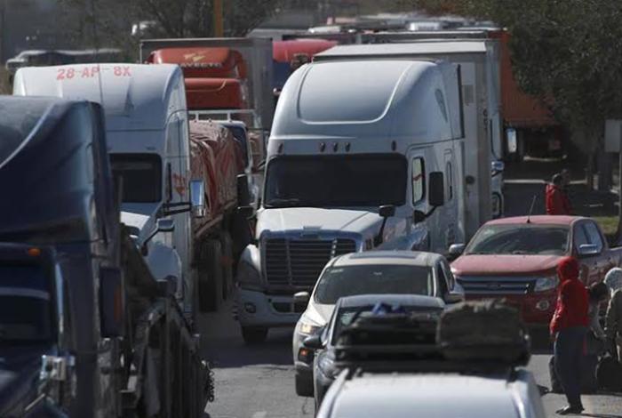 Ocho de cada diez robos a transportistas en México implican violencia, según reporte