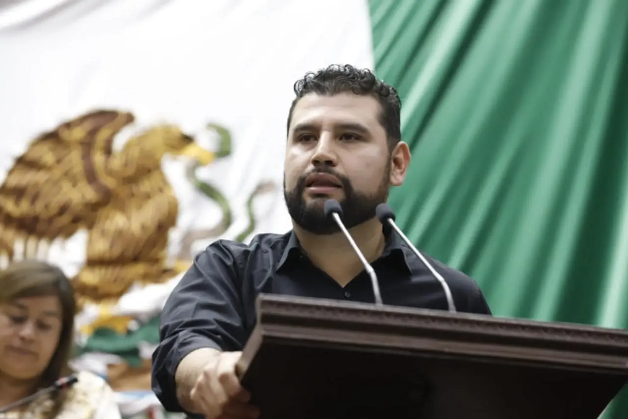 Octavio Ocampo presenta iniciativa para aumentar protección a personas con discapacidad