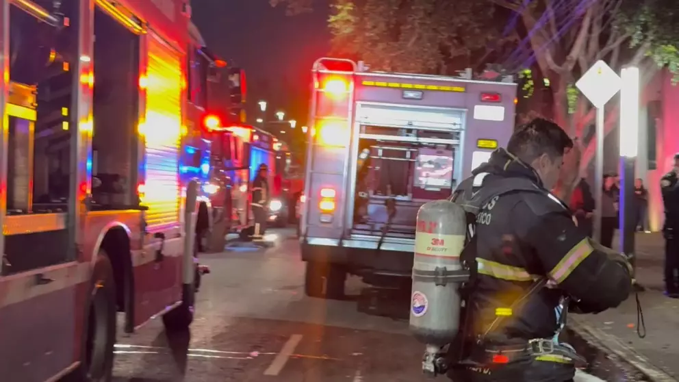 Ocurre incendio en taller de automóviles eléctricos chinos