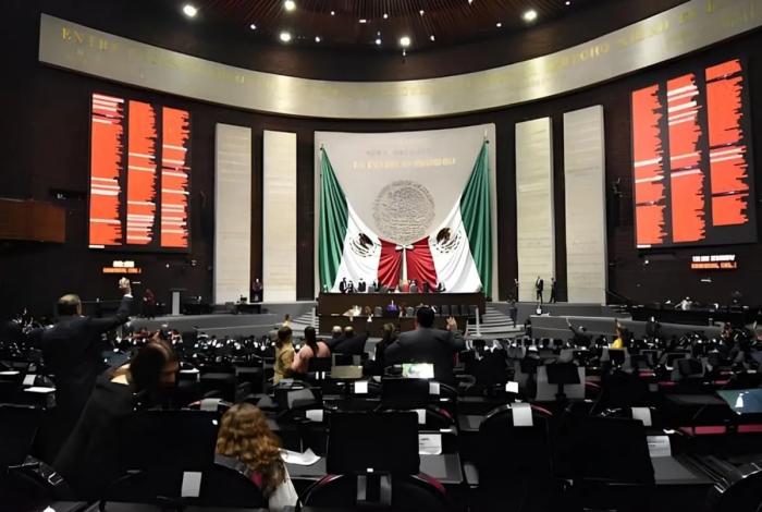 Oposición estalla contra Morena por “albazo” en la ley de amparo, son “marranadas legislativas”