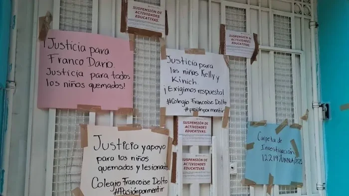 Padres denuncian negligencia en incendio escolar de Oaxaca; alumna terminó grave e intubada en Texas