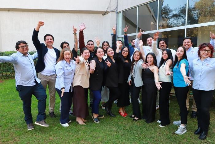 Paola Delgadillo y la UNICEF fortalecen la atención a juventudes de los Centros Spot