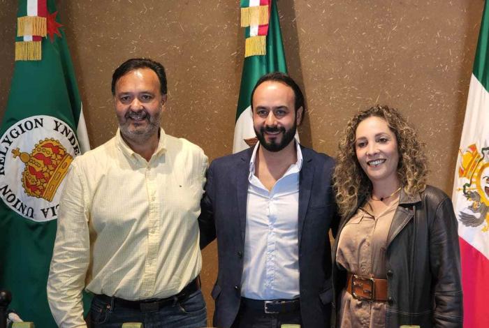 Pátzcuaro impulsa el bienestar emocional y la prevención del cáncer con el evento “Sanando en Rosa”