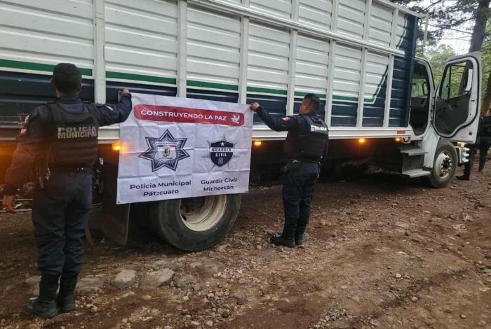 Pátzcuaro: violento robo de cargamento de aguacate