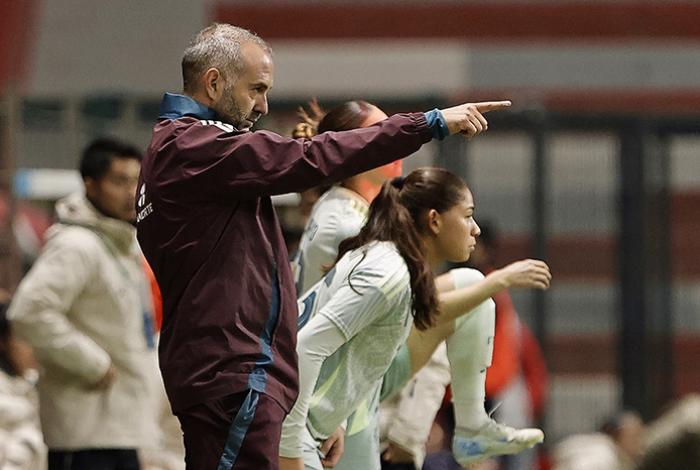 Pedro López anuncia que Selección Mexicana femenil se medirá contra Brasil en marzo