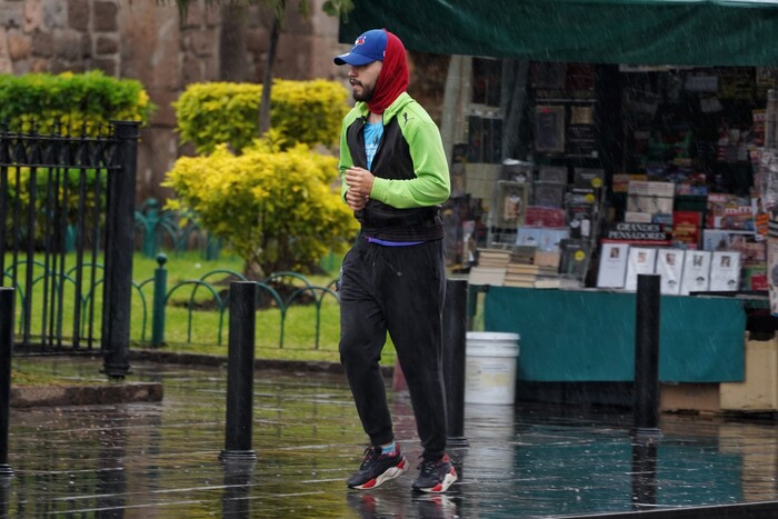 Pese a calor de hasta 40°C, depresión tropical provocará lluvias este jueves en Michoacán