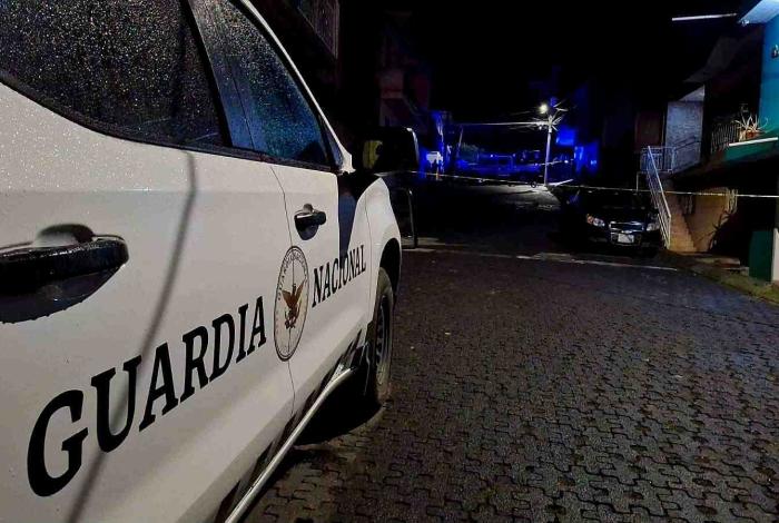Pistoleros acribillan a un hombre al poniente de Uruapan