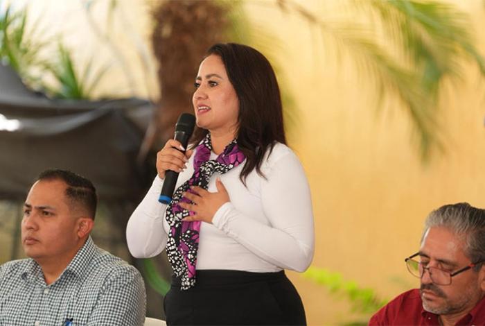 Plan B reduce el costo de la “burocracia dorada”: Gladyz Butanda