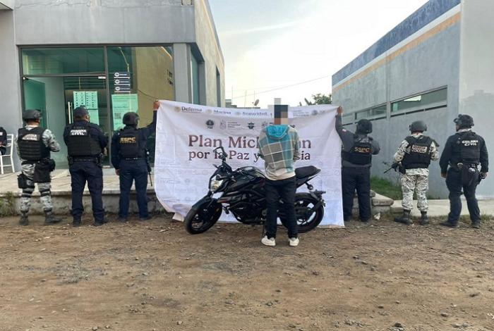 Plan Paricutín: SSP asegura 3 personas, vehículos robados y droga en Tzintzuntzan, Uruapan y Zamora