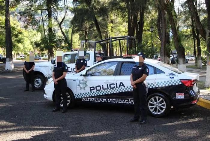Policía Auxiliar da de baja y presenta ante la FGE a agente implicado en maltrato animal