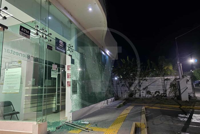 Policía de Tarímbaro rechaza ataque contra la comandancia; fue al Banco del Bienestar