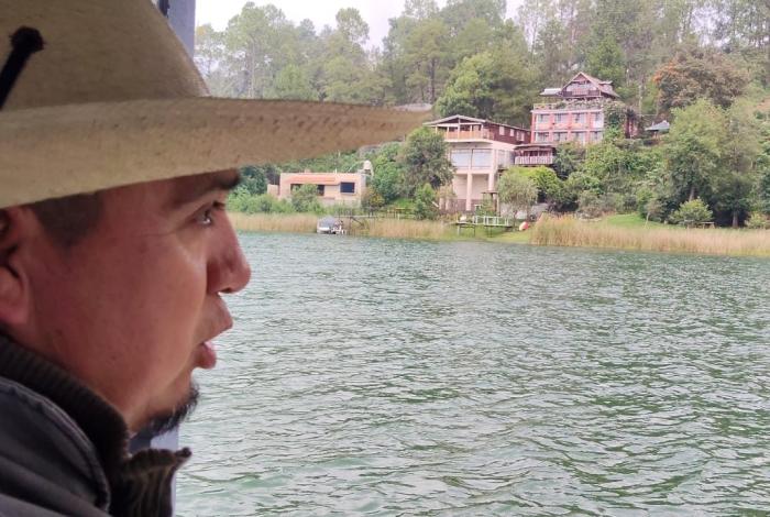Políticos y empresarios los principales invasores de terrenos en lago de Zirahuén