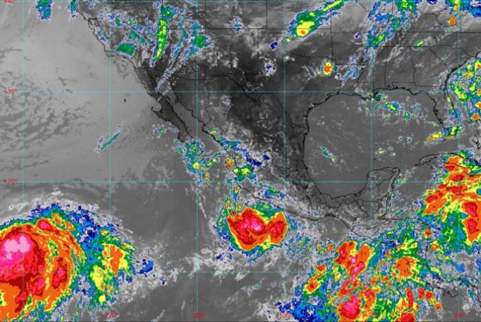 Polo se intensifica a huracán categoría 1 en el Pacífico; amenaza costas de Michoacán