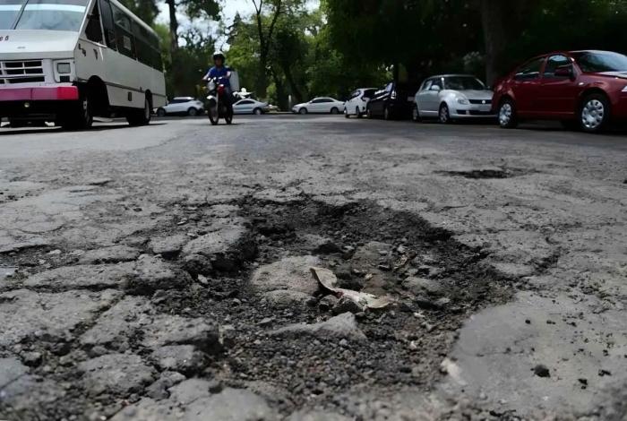 Por baches, aumentan siniestros 18% en Morelia: regidora; plantea reforma
