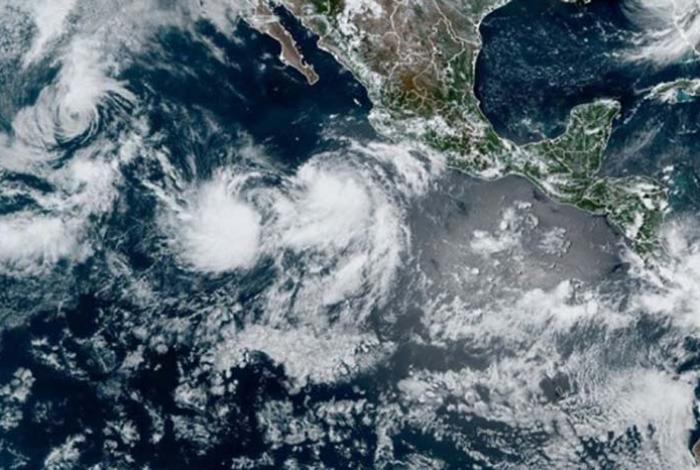 Por el paso de la tormenta tropical Flossie se suspenderán clases en estos 8 municipios