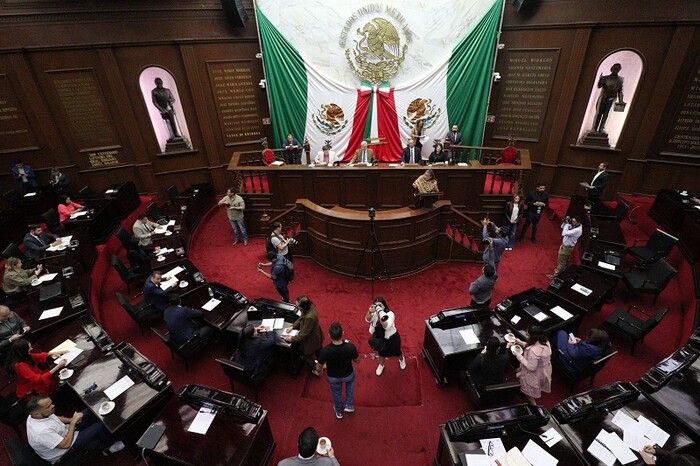 Por ley, patrones deberán garantizar a trabajadores el acceso a vivienda: 76 Legislatura