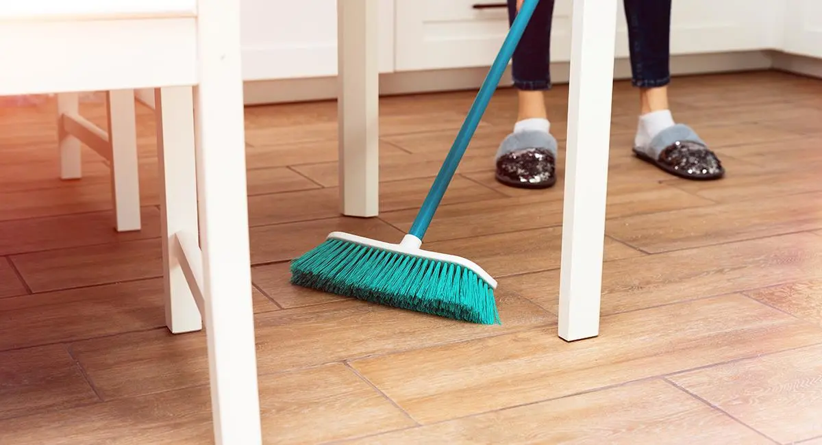 ¿Por qué no se debe limpiar en Jueves y Viernes Santo?