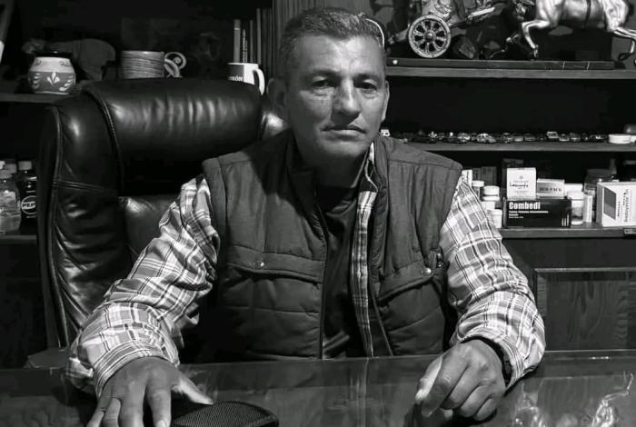 Por un problema de salud, fallece alcalde de Taretan