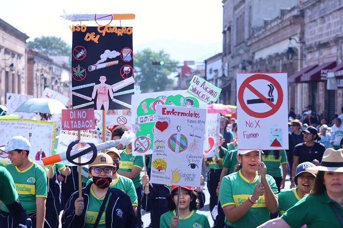 Por una población saludable, conmemoran Día Michoacano Sin Fumar