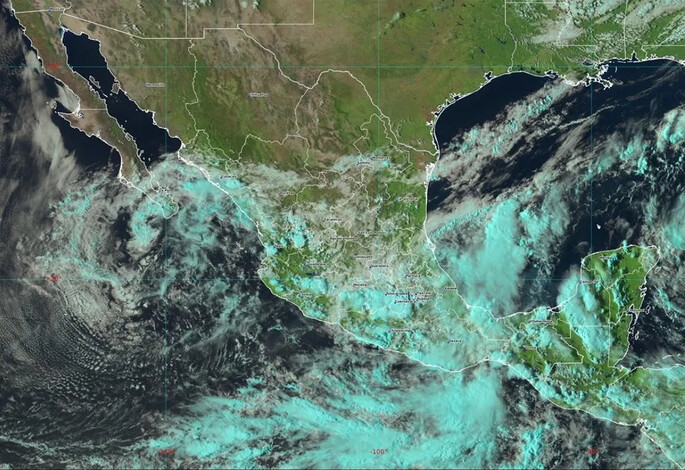 Potencial Ciclón Kristy se Forma Cerca de Michoacán, Guerrero y Oaxaca