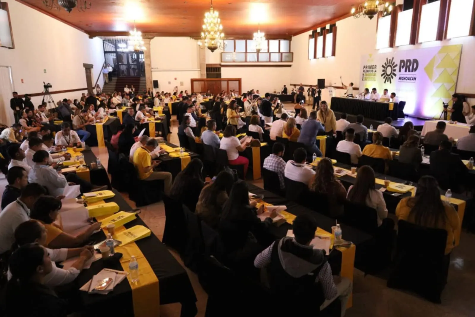 PRD Michoacán celebra resolución del IEM que avala su legalidad y estructura