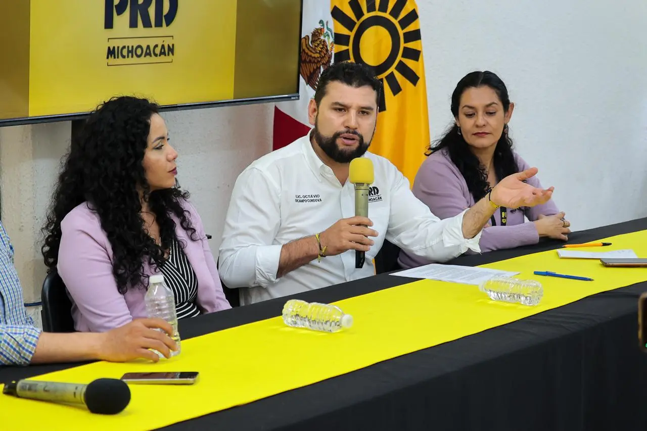 PRD Michoacán minimiza denuncias de violencia de género de la diputada Brisa Arroyo