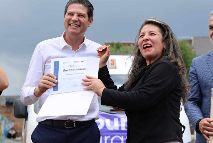 Presenta Alfonso Martínez programa “Mujeres al Volante”