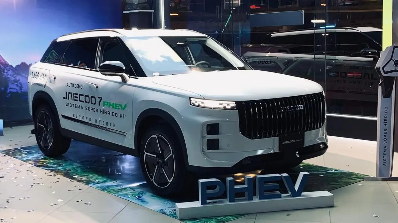 Presentaron oficialmente la PHVE JAECOO 7
