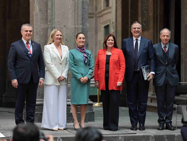 PRESIDENTA CLAUDIA SHEINBAUM CELEBRA INVERSIÓN INICIAL DE EMPRESAS ESTADOUNIDENSES EN MÉXICO POR MÁS DE 20 MIL MDD PARA 2025