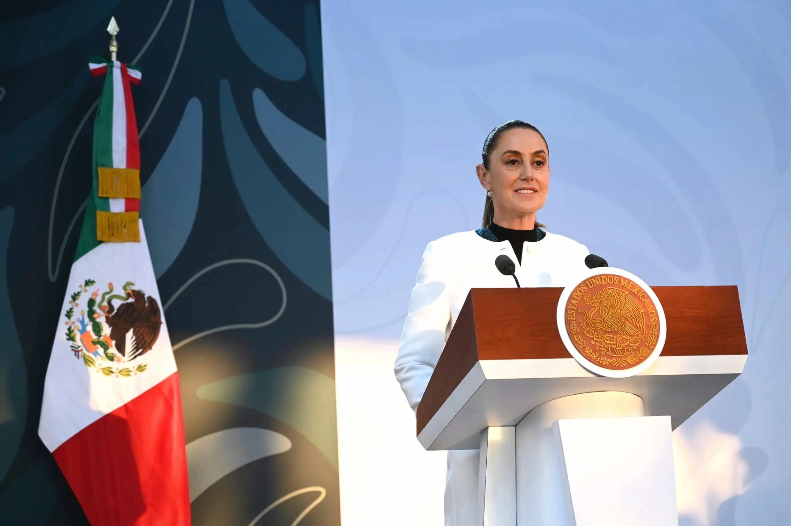 PRESIDENTA CLAUDIA SHEINBAUM PIDE RESPETO MUTUO Y RESPONSABILIDAD COMPARTIDA A EUA EN EL COMBATE AL TRÁFICO DE DROGAS