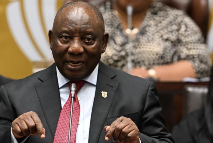 Presidente de Sudáfrica condena operación de EUA en Caracas y exige liberación de Maduro