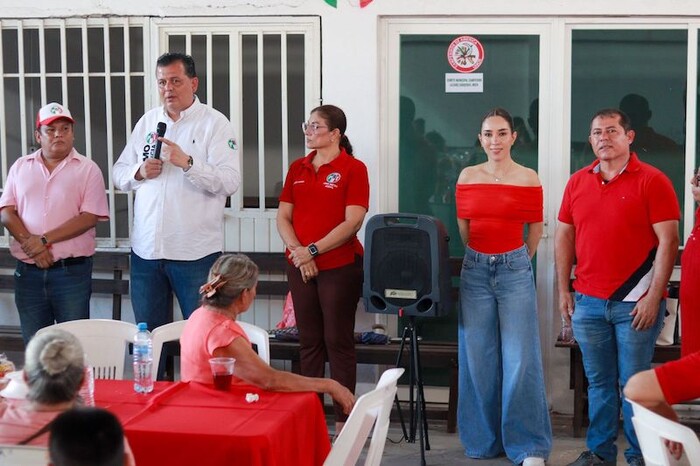 “Priistas de convicción revolucionaria siguen firmes a pesar de todo”, según Memo Valencia