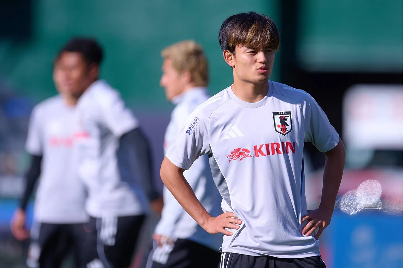 Problemas en la cancha de Tigres obligan a Japón a cambiar de sede rumbo al Mundial 2026