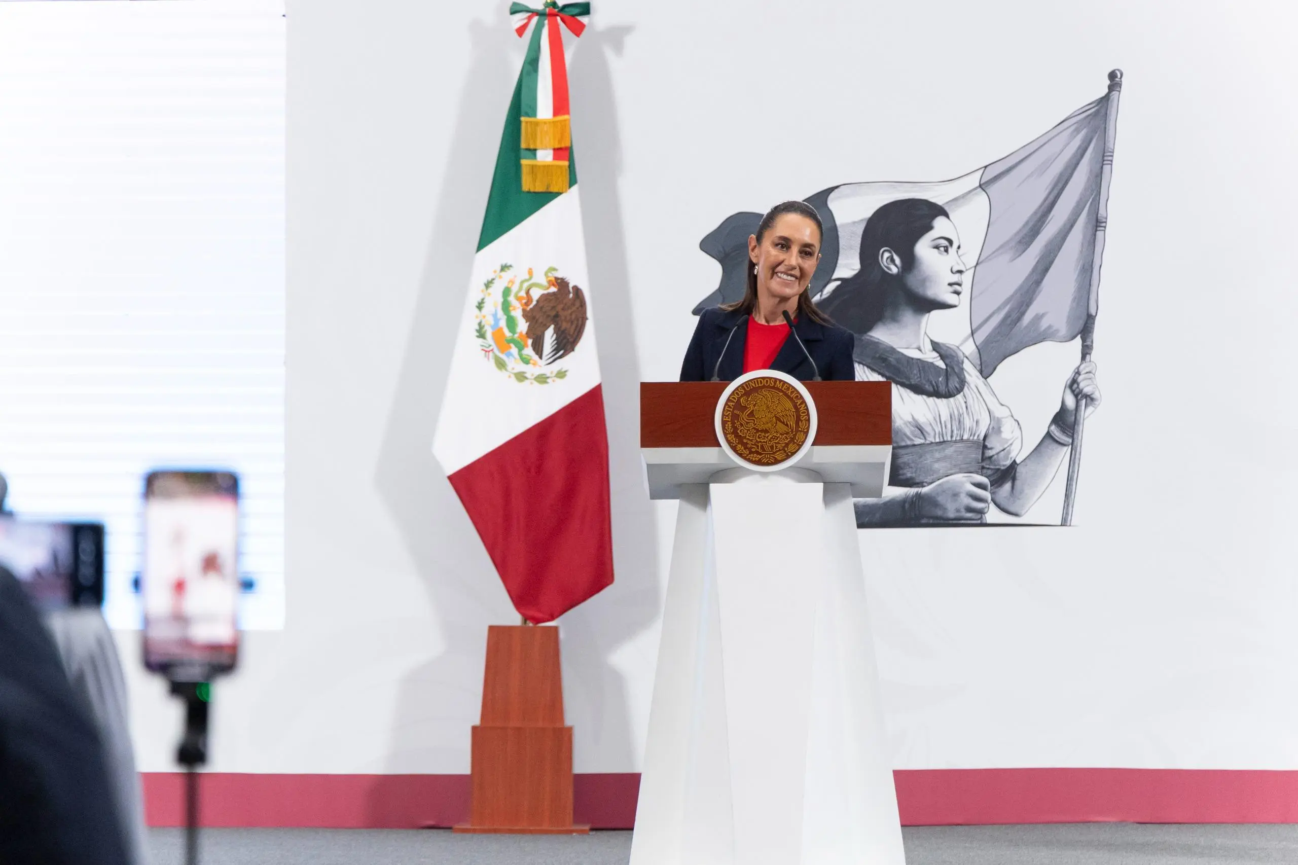 PROGRAMAS PARA EL BIENESTAR BENEFICIAN A 82% DE LAS FAMILIAS MEXICANAS CON UNA INVERSIÓN DE CASI 836 MIL MDP: PRESIDENTA CLAUDIA SHEINBAUM