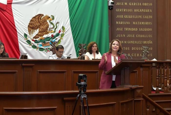 Propone Fabiola Alanís aumentar penas a feminicidas en Michoacán