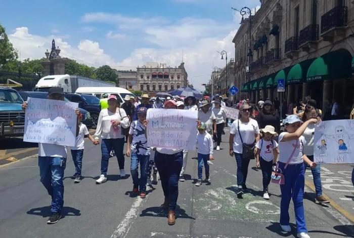 Protestan en Morelia contra elección judicial en Michoacán