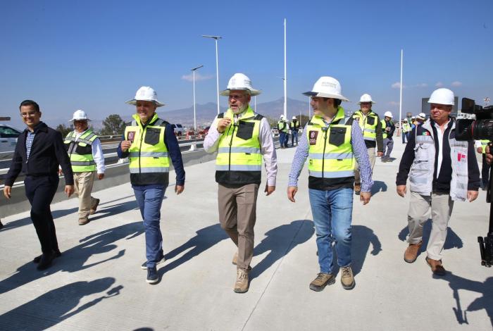 Puente norte del Paso Eréndira abrirá a la circulación antes de que termine febrero: Bedolla