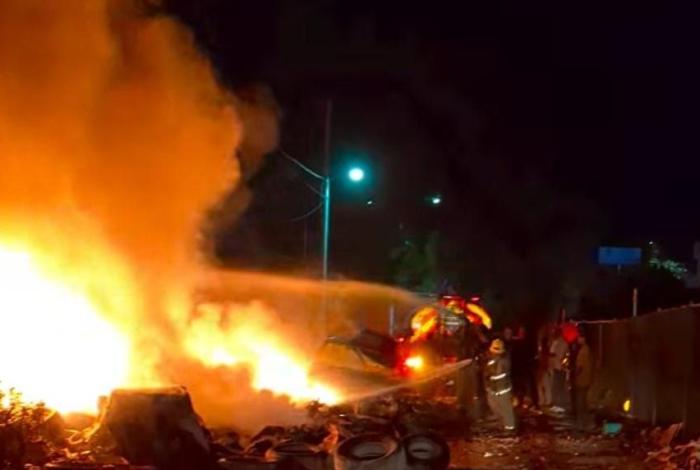 Queman llantas en Zamora y provocan alarma entre vecinos