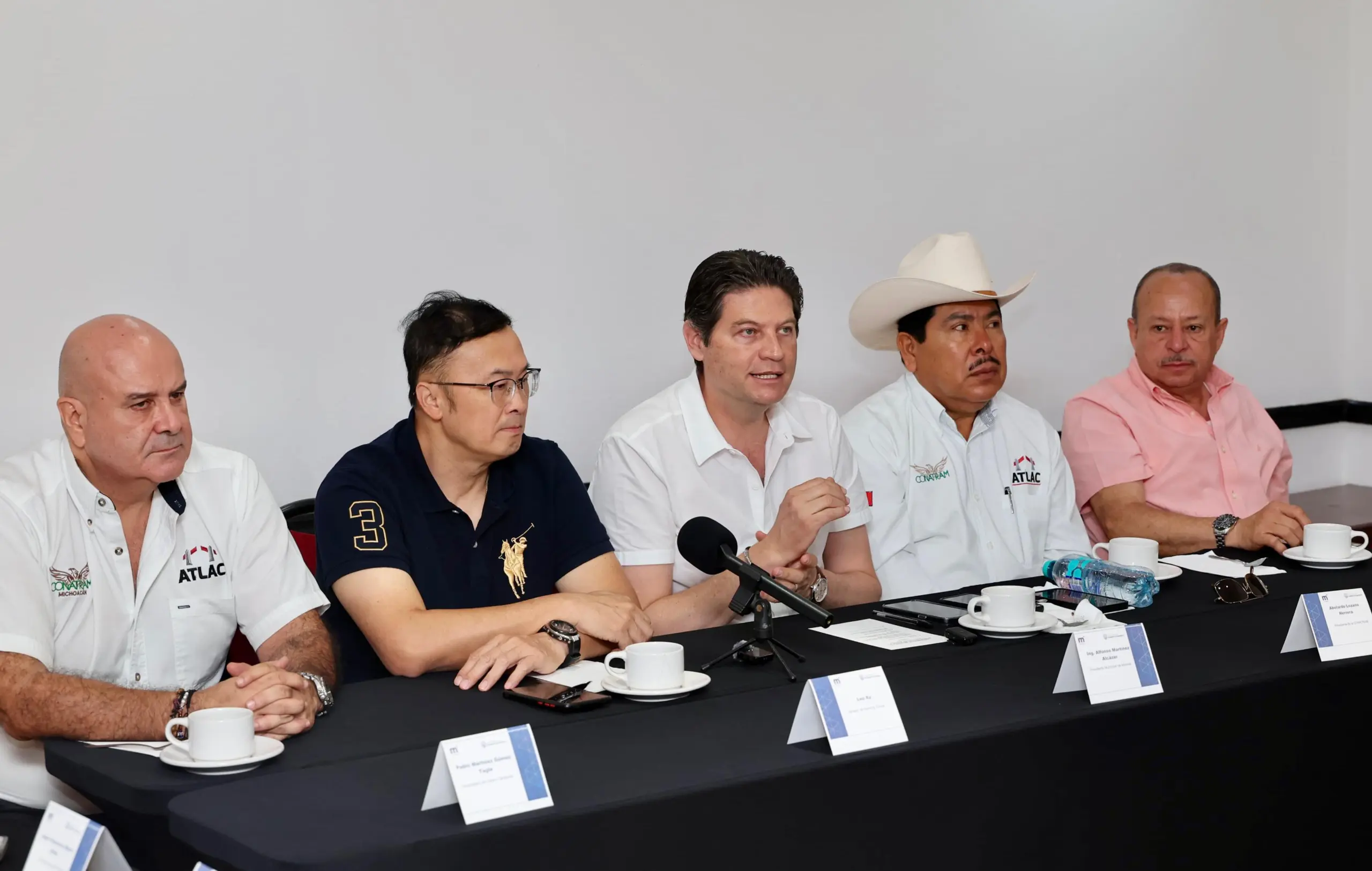 Queremos una relación fuerte y sólida con China, Alfonso Martinez