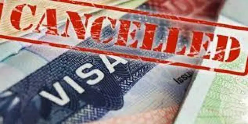 Quita visa EU a transportistas ligados con migración ilegal
